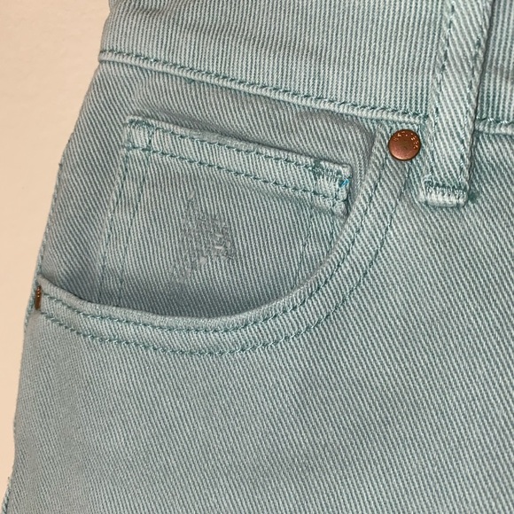 *NEVER WORN* MOM JEANS- MINT - Picture 5 of 6